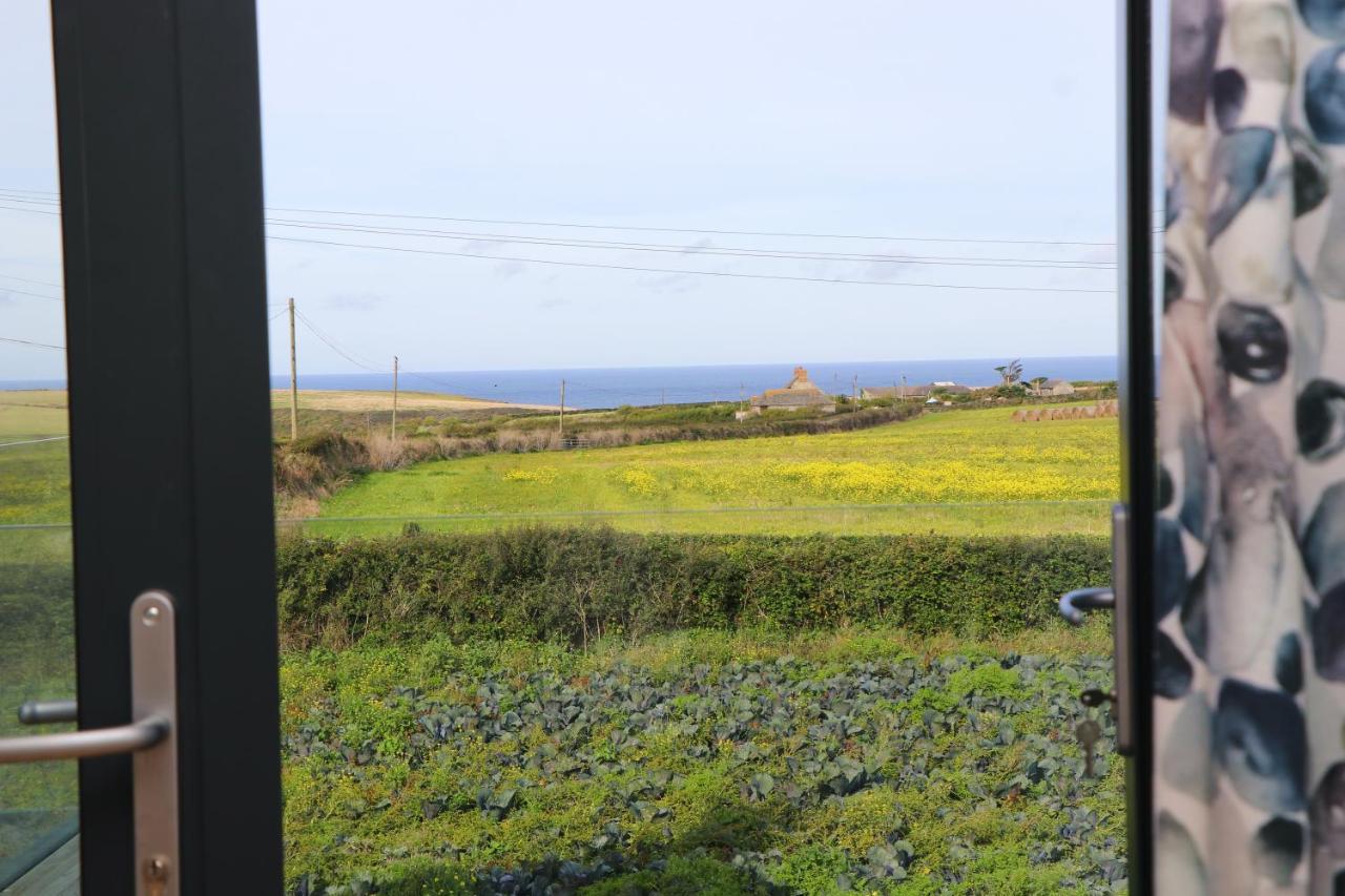 Stunning Home, Sea Views, Walk To Beach Saint Ervan エクステリア 写真